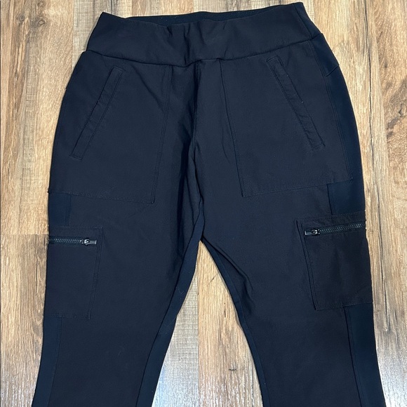 ATHLETA WOMENS HEADLANDS HYBRID TREK JOGGER PANTS BLACK SIZE 10 - Picture 3 of 8